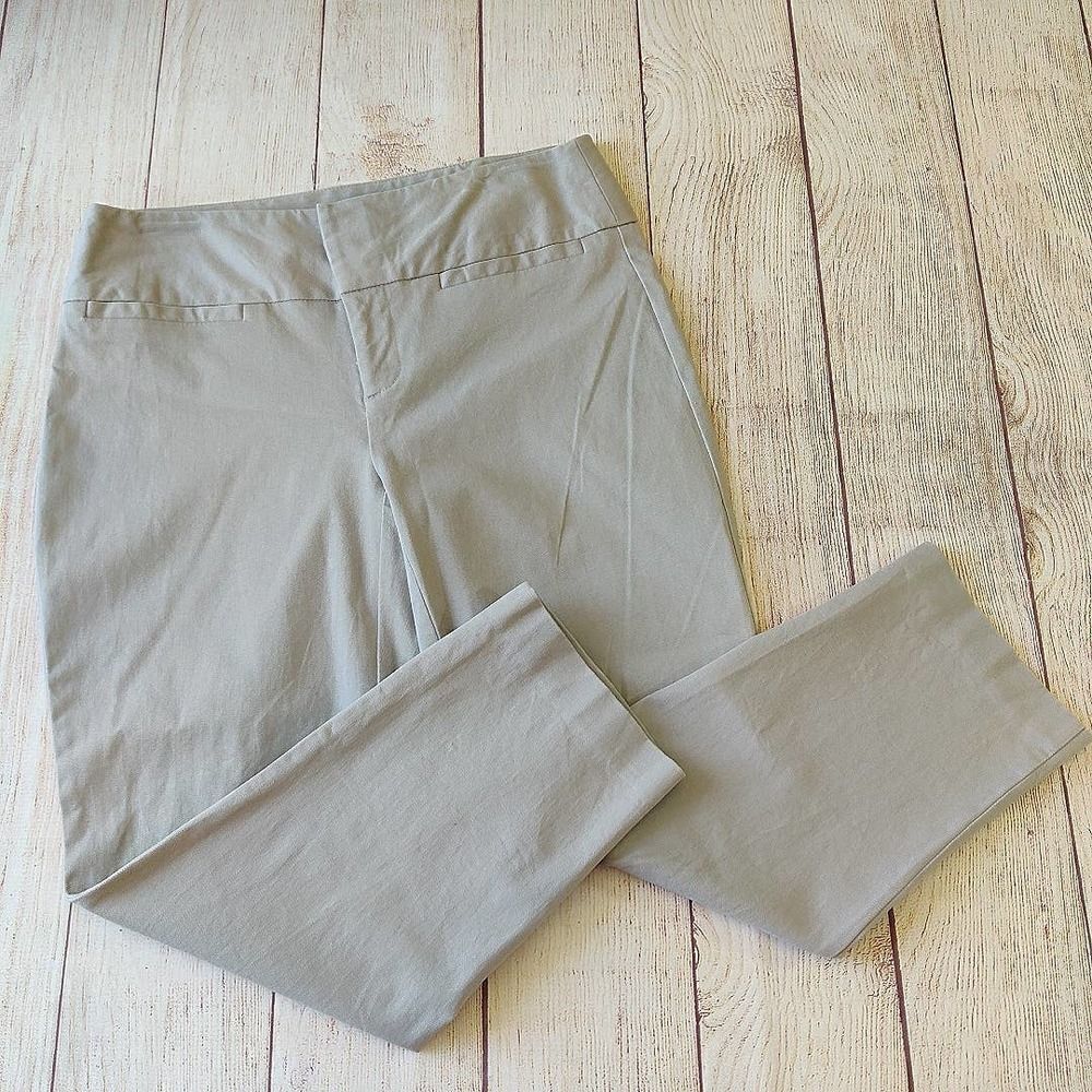 INC International Concepts stretch crop pants sz 4P